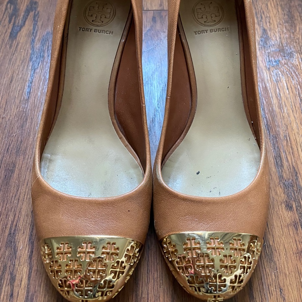 Tory Burch Wedge Tan and Gold
